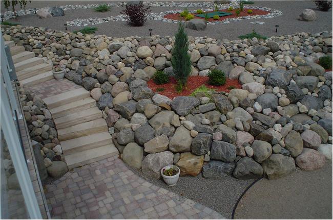 PM Landscaping Paving Stones and Natural Products